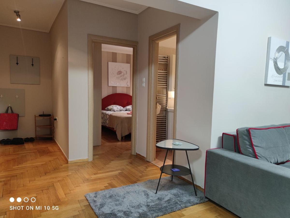 Cozy Apartment Near The Sea In Palaio Faliro Atenas Exterior foto