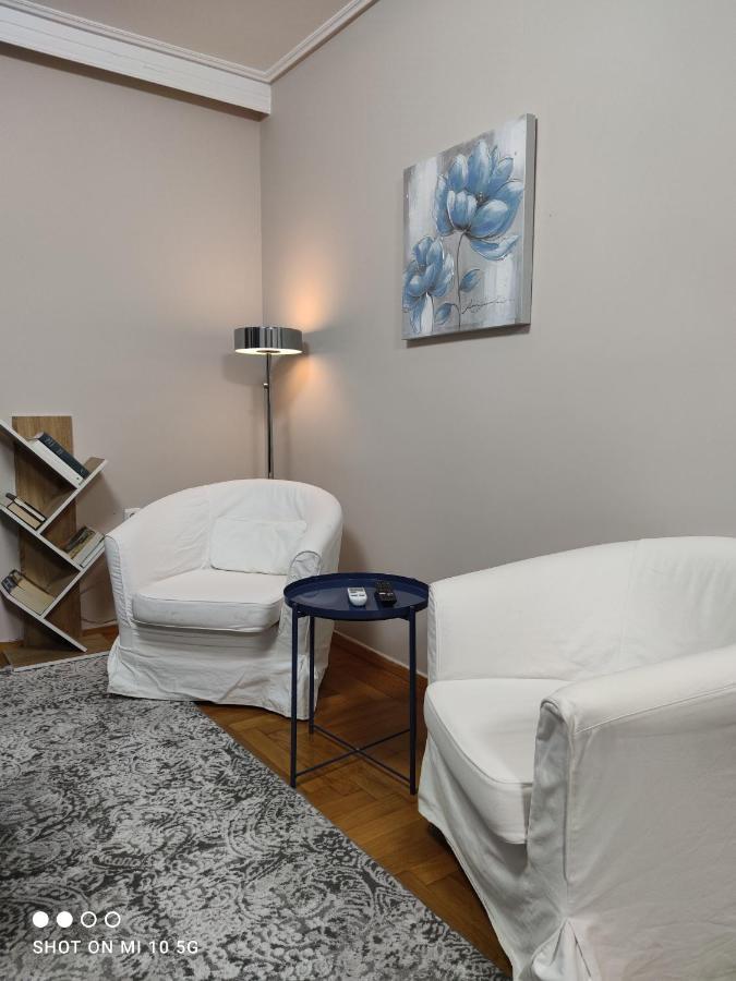 Cozy Apartment Near The Sea In Palaio Faliro Atenas Exterior foto