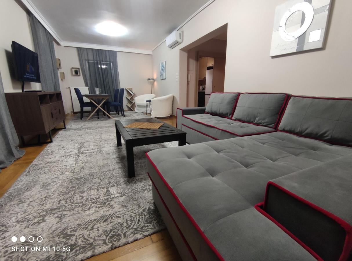 Cozy Apartment Near The Sea In Palaio Faliro Atenas Exterior foto