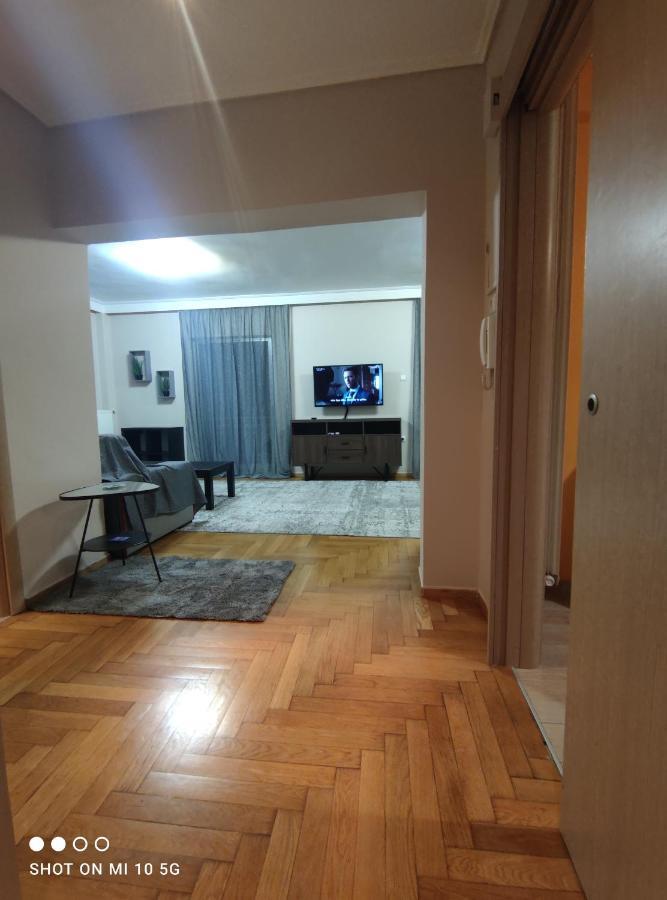 Cozy Apartment Near The Sea In Palaio Faliro Atenas Exterior foto