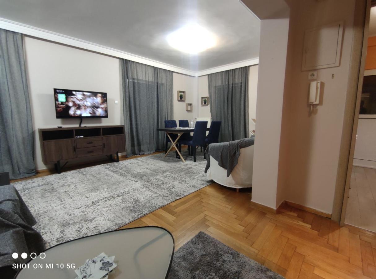 Cozy Apartment Near The Sea In Palaio Faliro Atenas Exterior foto