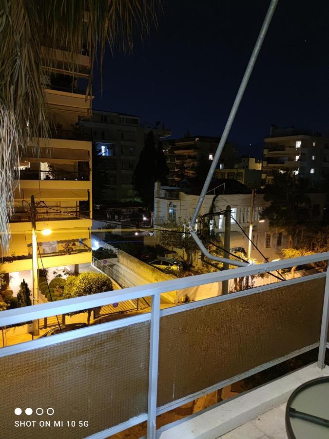 Cozy Apartment Near The Sea In Palaio Faliro Atenas Exterior foto