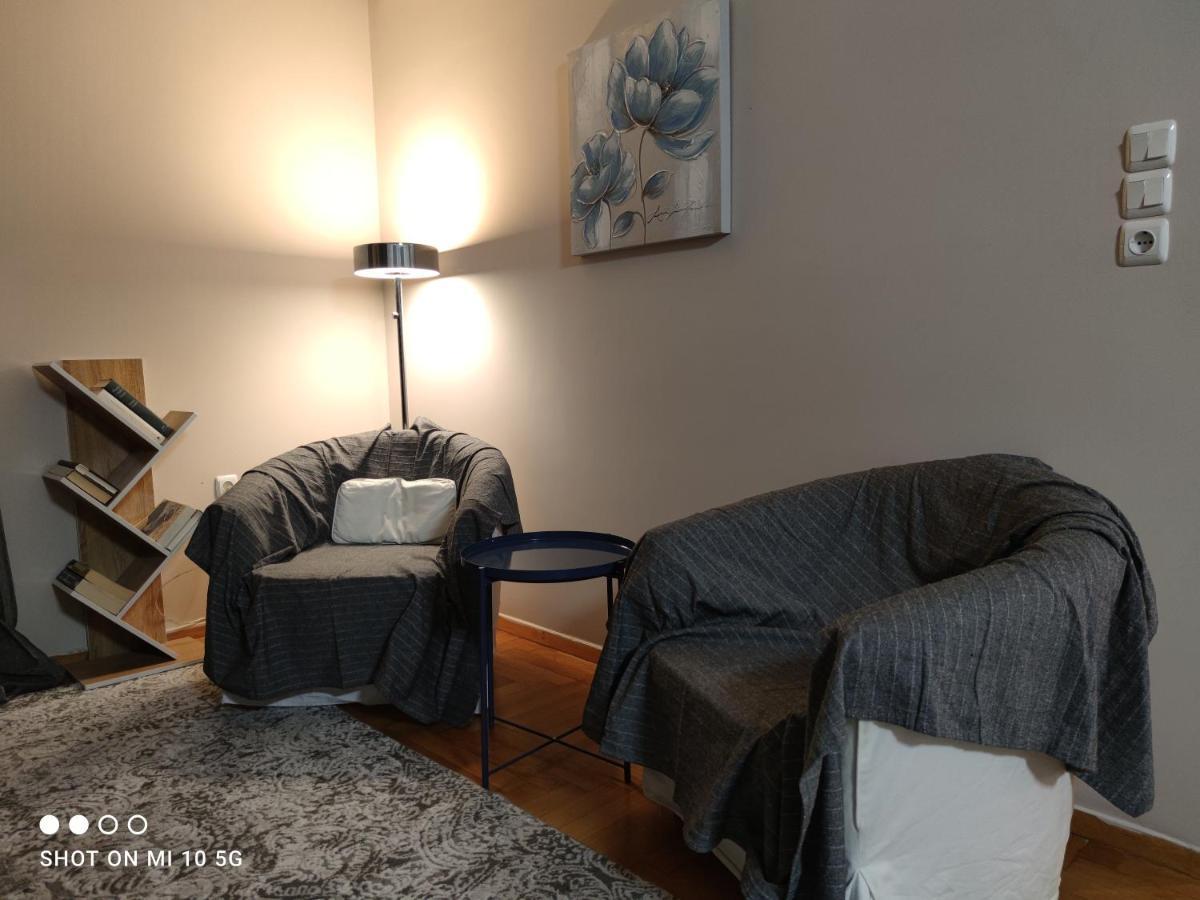 Cozy Apartment Near The Sea In Palaio Faliro Atenas Exterior foto